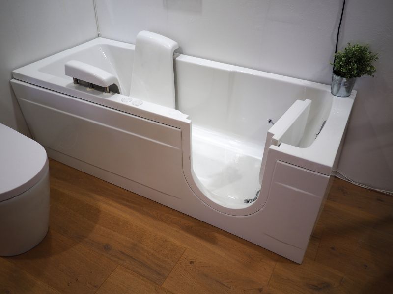 Custom Fit Tub